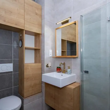 Vintage Modern Old Town شقة *