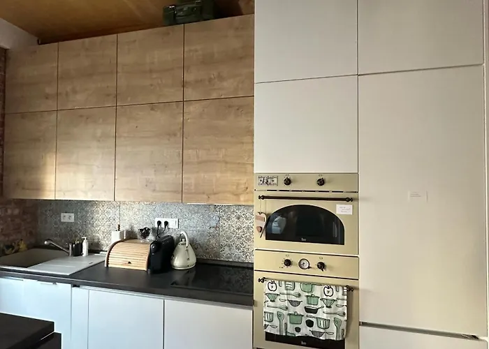 Vintage Modern Old Town