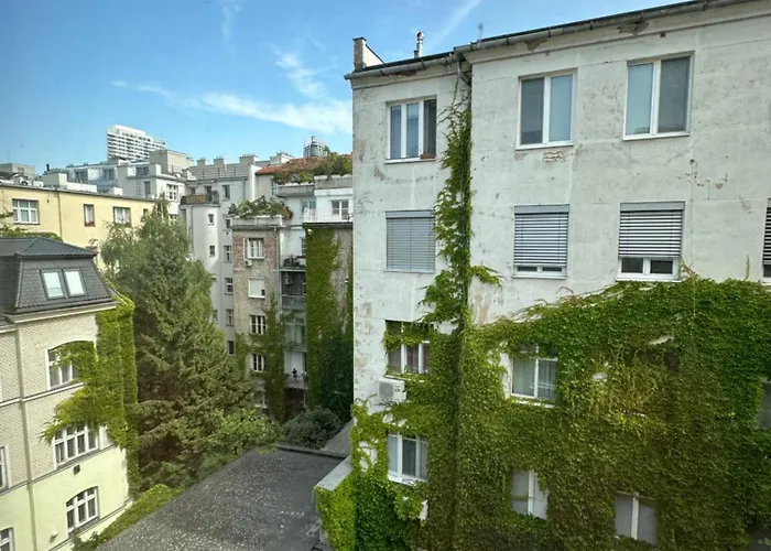 Vintage Modern Old Town * Μπρατισλάβα